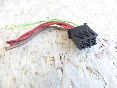 Mercedes Black 6 Pole 5 Wire Connector 2205455228